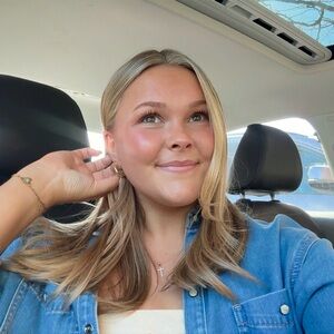 Meet your Posher, Kate